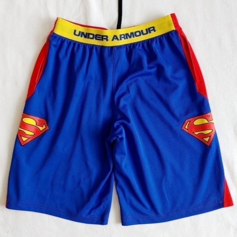 Under Armour DC Comics Superman Shorts Boy Youth Large Blue Red Athletic Shorts